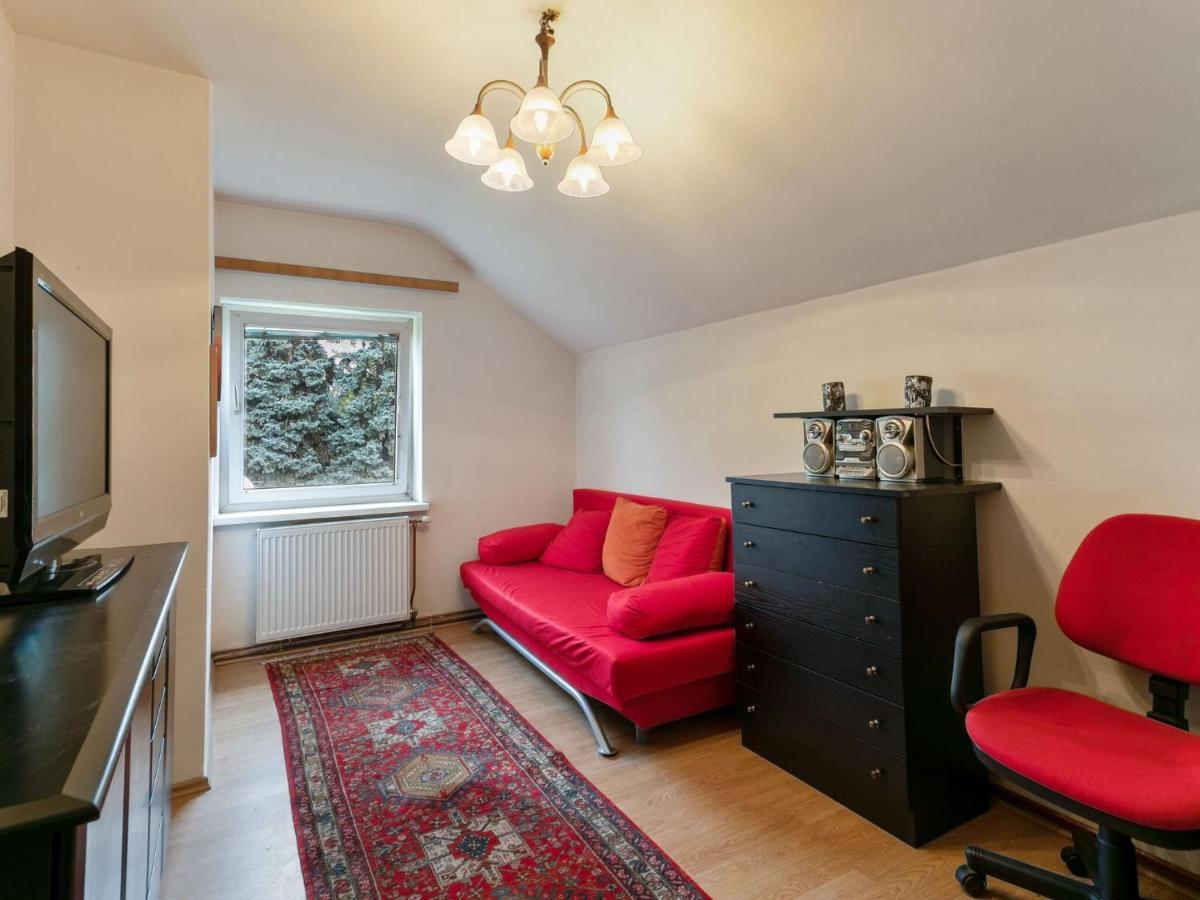 Lively Holiday Home In Wien With Private Garden מראה חיצוני תמונה